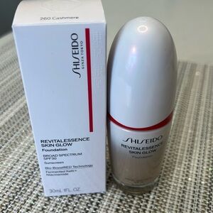 SHISEIDO REVITALESSENCE SKIN GLOW FOUNDATION CASHMERE 260 NEW UNOPENED 1 OZ